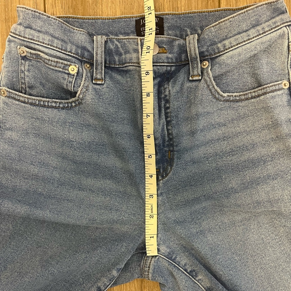 J. Crew Essential Straight-Leg Medium Wash Mid-High Rise Jeans Women’s 27 - Picture 11 of 11